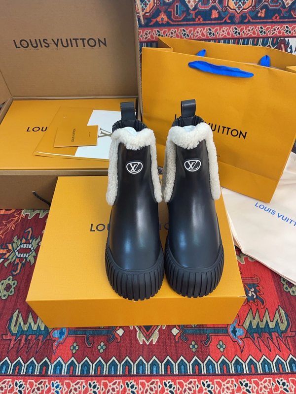 ルイヴィトン靴正面デザイン